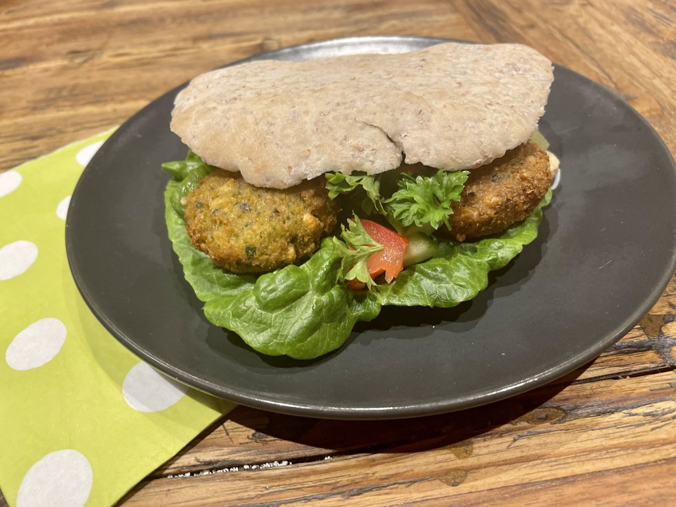 Rezept: Falafel mit Sesamsoße - kinderzeit-bremen.de