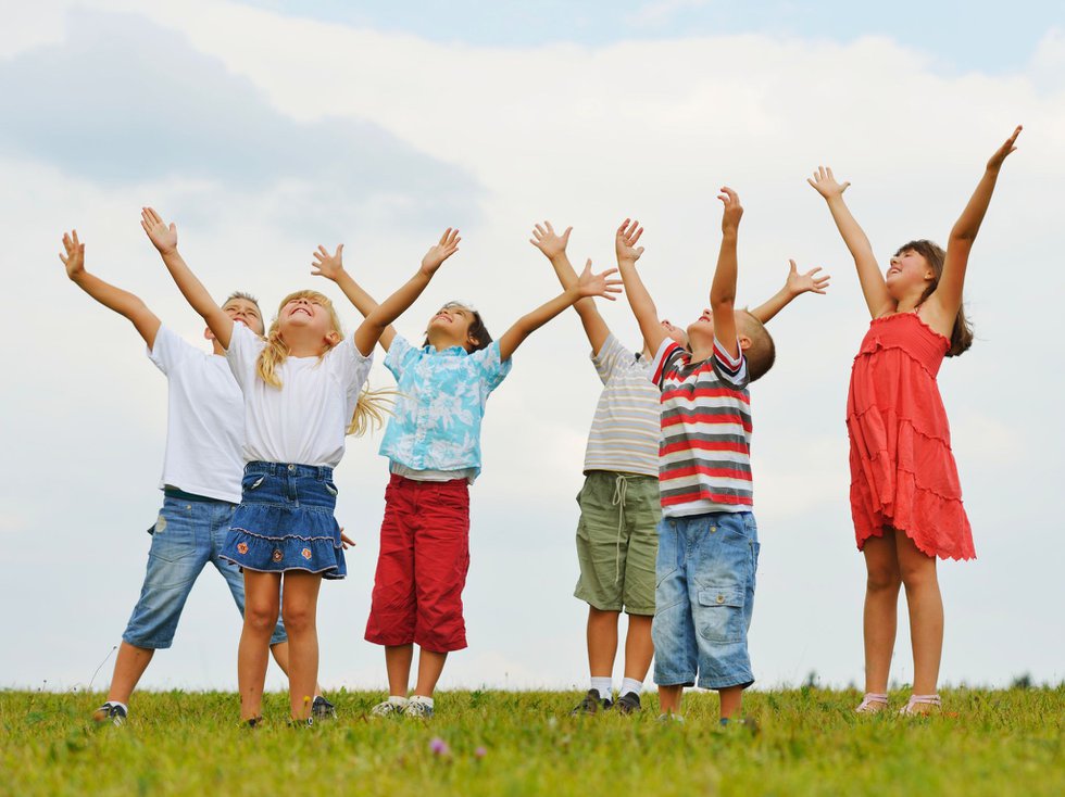 Kinder, Sommer, Ferien, draußen sein