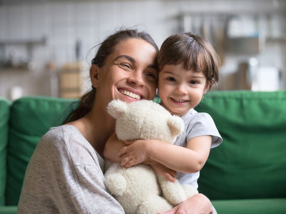 Pflege Familie Alleinerziehend Mutter und Kind