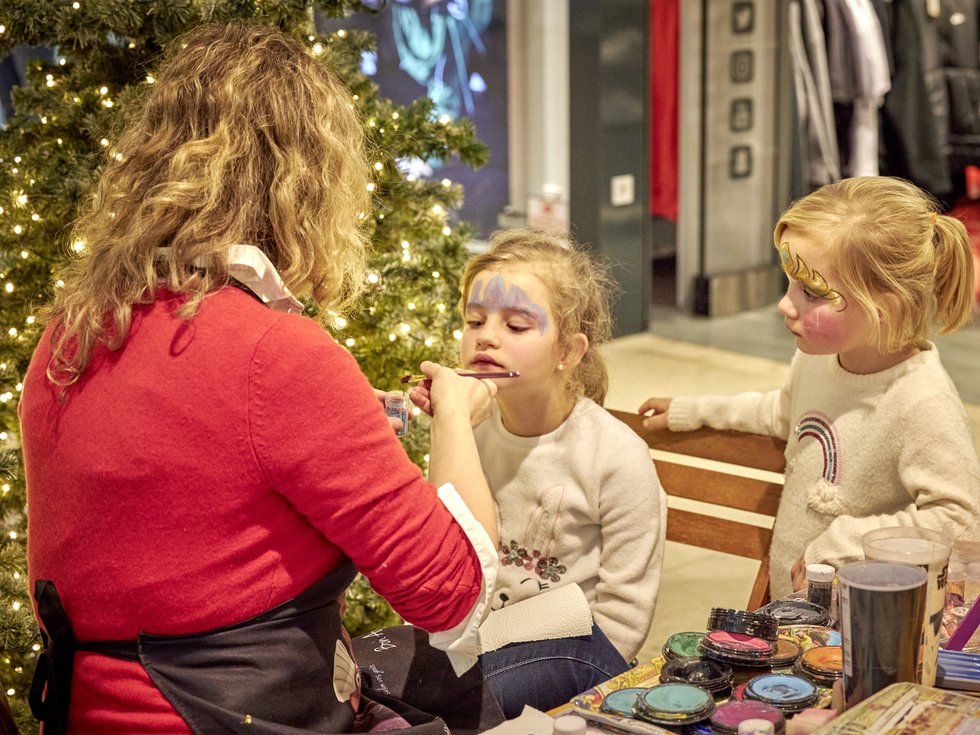 Weihnachtlicher Spaß - Kinderschminken