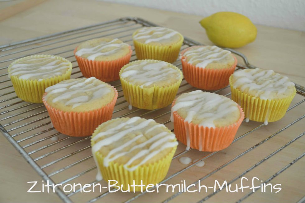 Sommerliche Zitronen-Buttermilch-Muffins - kinderzeit-bremen.de